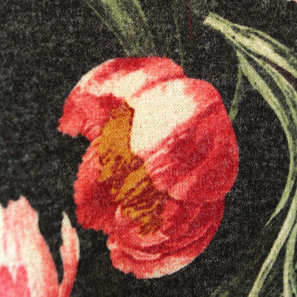 Missy Clothique Floral Top Blouse Small Medium - Picture 4 of 4